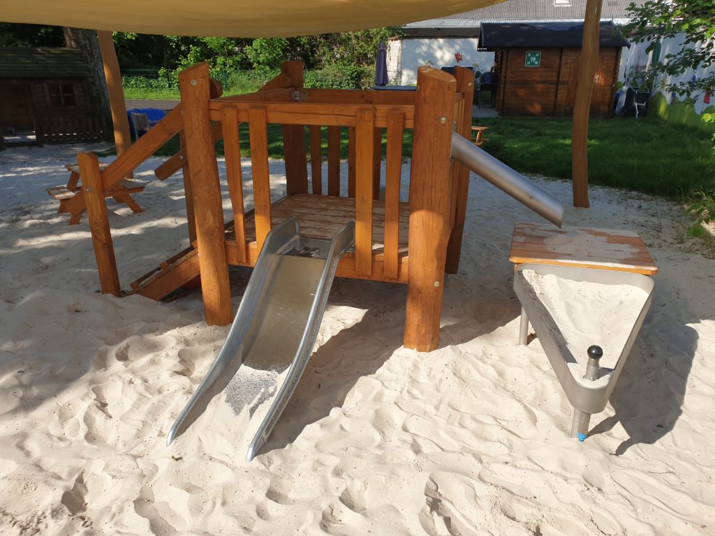 Außengelände Spielbereich U3