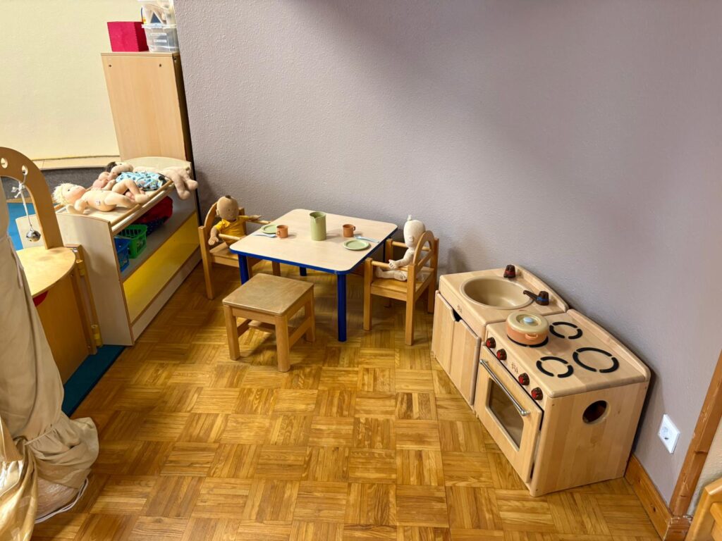Puppenecke aufgebaut